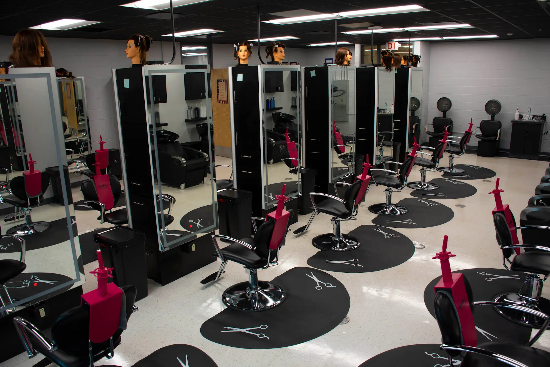 Overall view of the cosmetology lab.