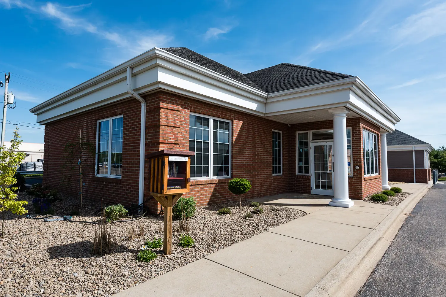 Front entrance of the renovated Lafayette Plaza Library